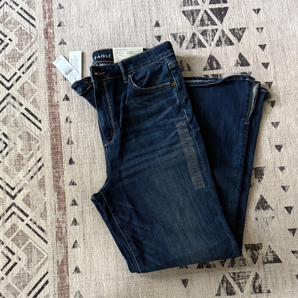 American Eagle Outfitters High Rise Jeans - Dark Blue